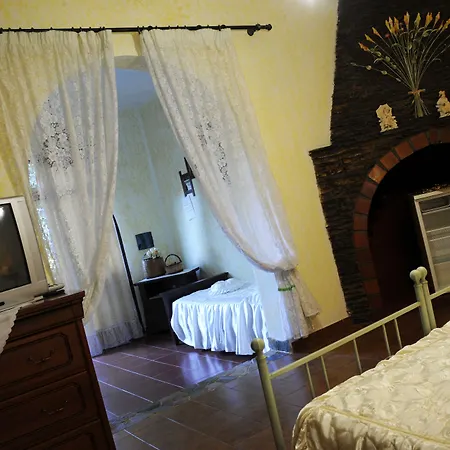 Sa Bratza * Domus De Maria