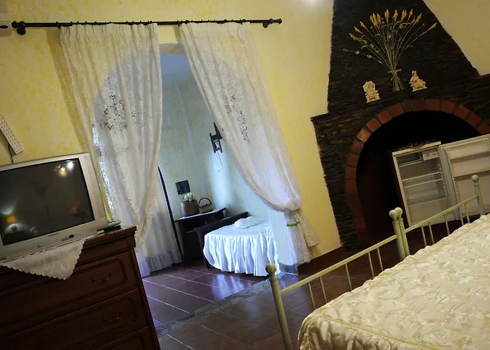 Sa Bratza * Domus De Maria