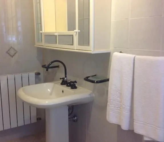 Sa Bratza Daire Domus De Maria